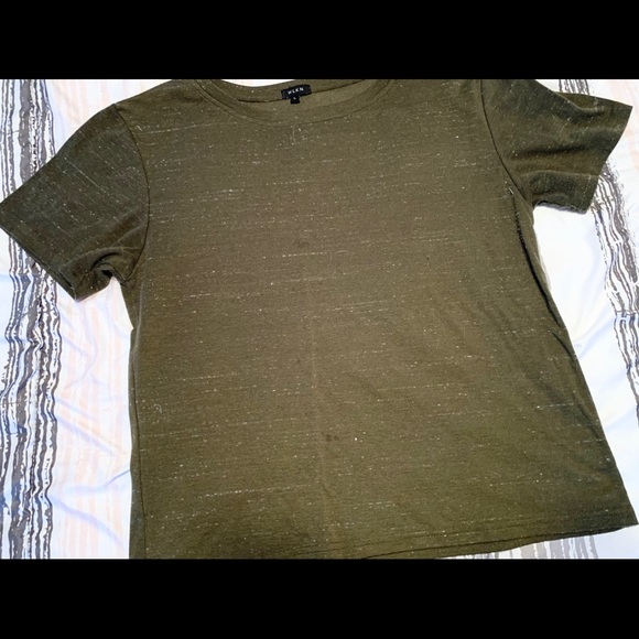 Tshirt green army - Picture 1 of 1